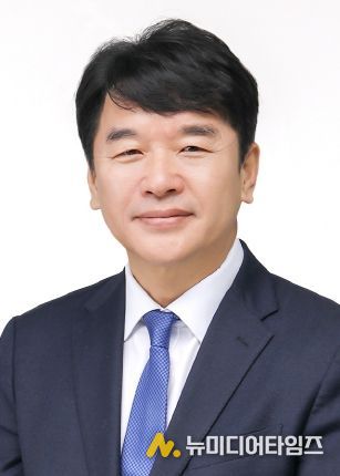 더불어민주당 문진석 국회의원(충남 천안갑, 국토교통위원회)