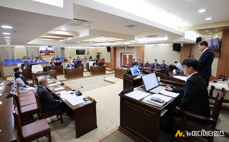 (제305회 정례회)