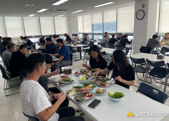 광주시 곤지암읍 이장협의회, 곤지암읍 직원 초청 감사의 자리 마련