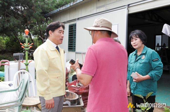 고양특례시의회 김운남 의장, 대장동 침수 피해 현장 방문