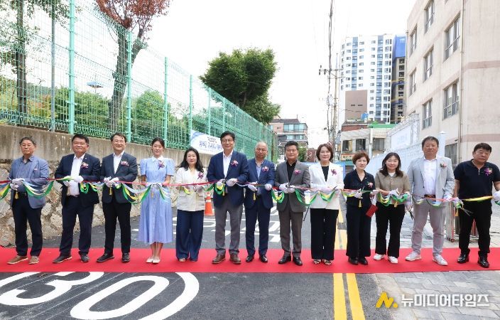 훈 교육감, 인천약산초등학교 통학로 개선 개통식