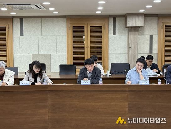 시정혁신단 수도권규제 단계적 완화를 위한 정책토론회