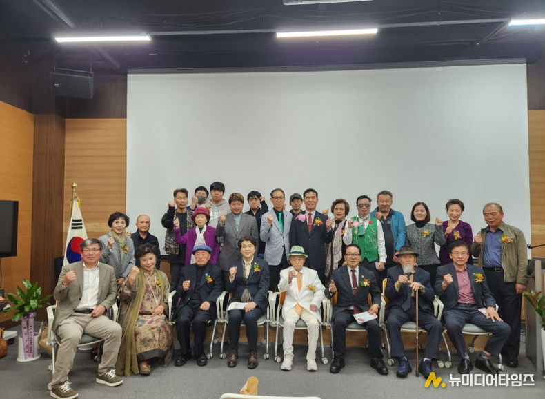 한국다선예술인협회 제8호 다선문학 출판 및 문학포럼 성료