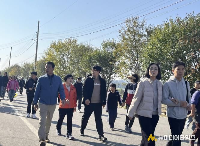 지난해 한천천 탐방 축제 사진