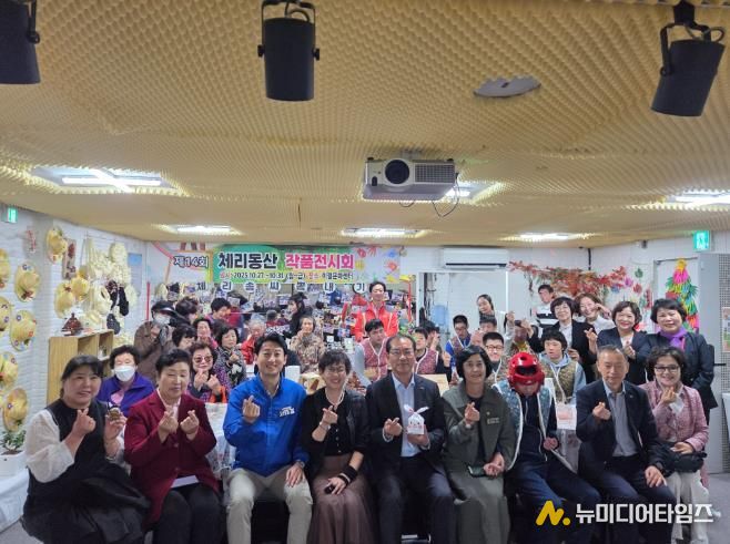 사상구 체리동산주간보호센터, ‘행복으로의 초대’ 미술작품전 개최