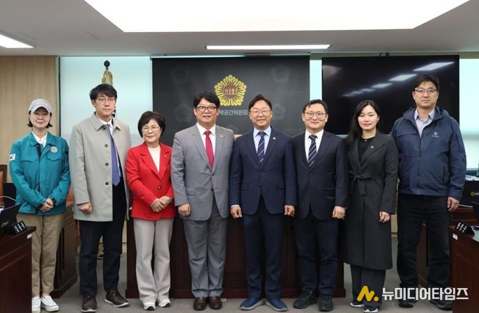 서울특별시의회 AI 경쟁력 강화 특별위원회 제4차 회의 종료