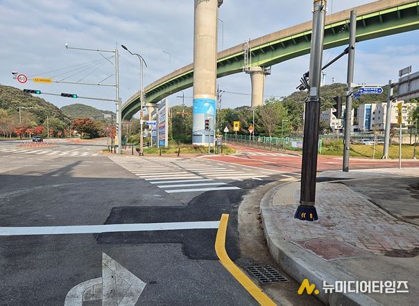 영종역 입구 진입로 개선