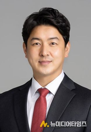 문관현 기획행정위원장