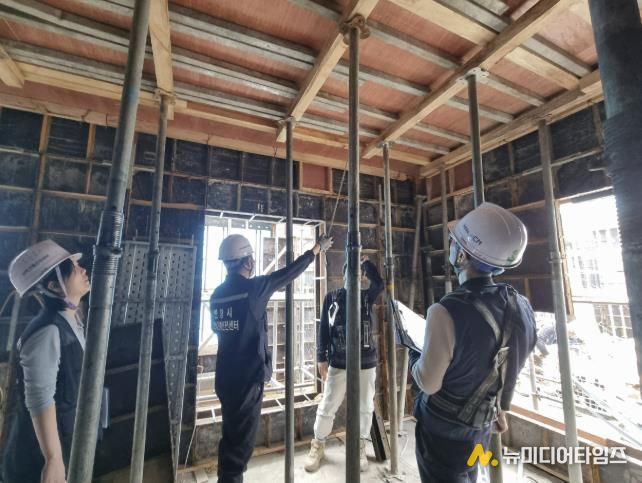 안양시, 대규모 건축물 건축공사장 22곳 특별 안전점검 완료