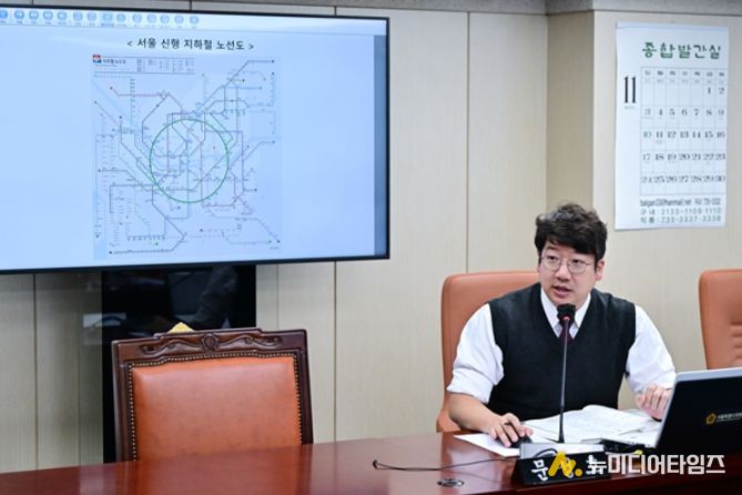 질의하는 문성호 의원