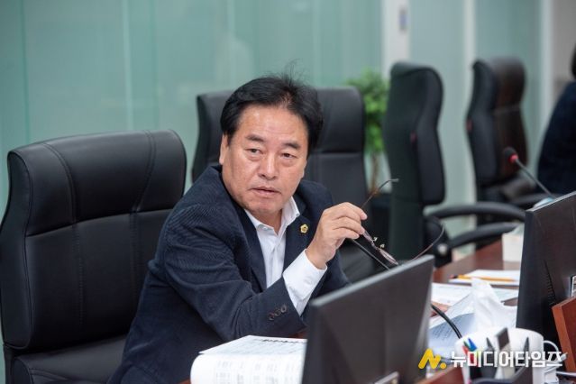 김동규 의원(더불어민주당, 보건복지위원회, 안산1)