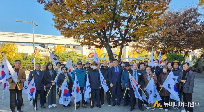 광복회 대구광역시지부 수성구지회, ‘나라사랑 태극기 달기’ 캠페인