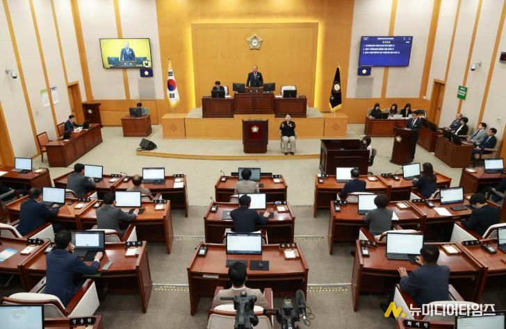 충주시의회 ‘시민이 체감하는’ 충주시의회 행정사무감사 실시