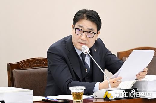 김창석 부산시의원 , 학생·교직원 건강을 최우선으로 하는 안전한 교육환경 기반 마련!