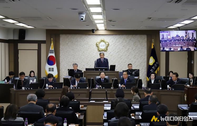 제333회 진천군의회 (2025년도 제2차) 정례회 개회