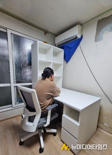 진건읍, 열악한 학습환경 아동·청소년 위해 책상 세트 지원