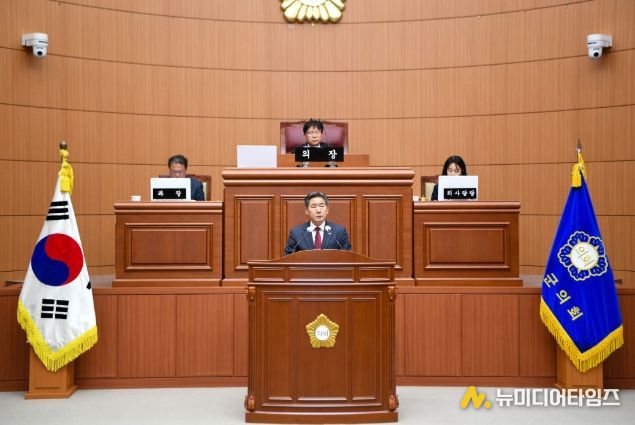 서흥원 양구군수는 25일 양구군의회 본회의장에서 열린 제313회 양구군의회 제2차 정례회 시정연설에서 2026년도 군정 운영 방향을 제시했다.