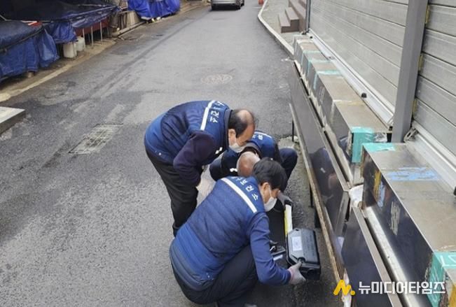 쥐 방역활동 사진