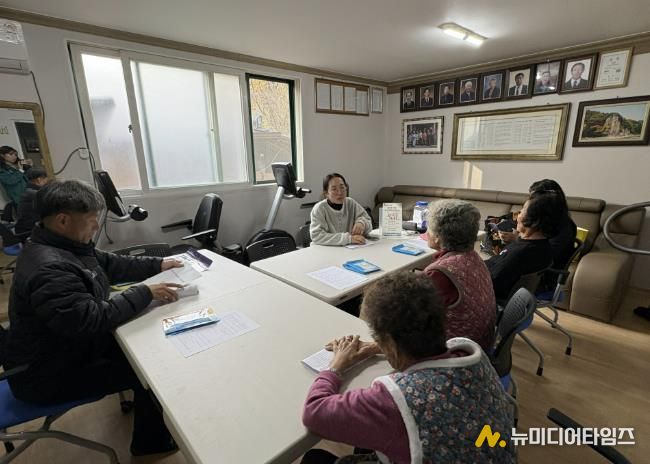 동이면 찾아가는 보건복지상담실 운영 모습