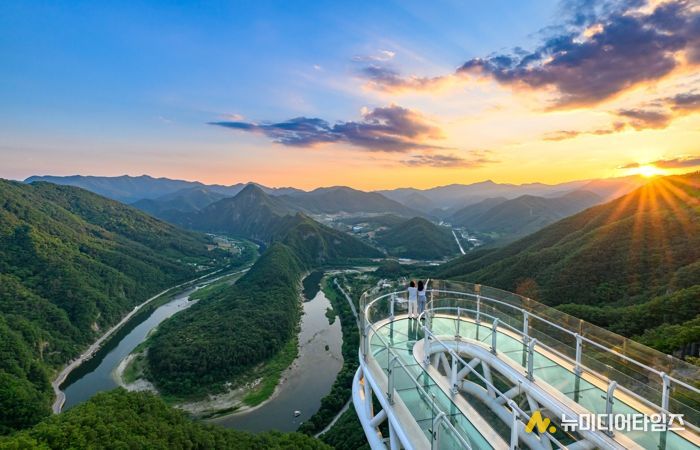 정선군, 병방산 스카이워크·짚와이어 안전성 정밀진단 실시