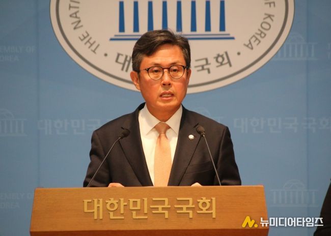 안도걸 의원(기획재정위원회, 정책위 상임부의장)