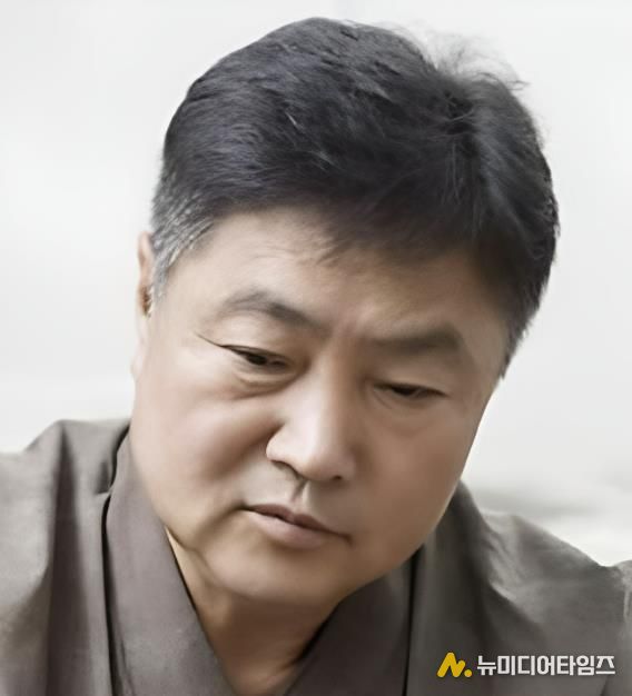 괴산군 연풍면 괴산한지체험박물관장 안치용