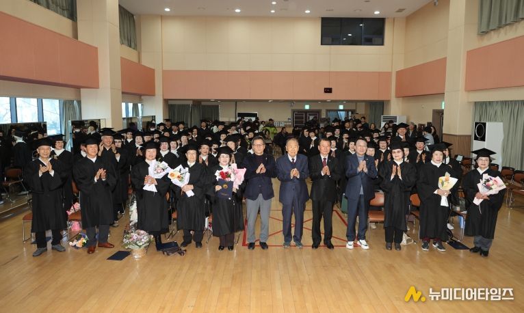 제40회 강릉노인대학 졸업식 개최