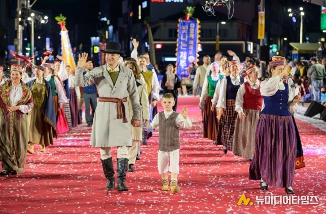 강릉단오제- 국외초청단