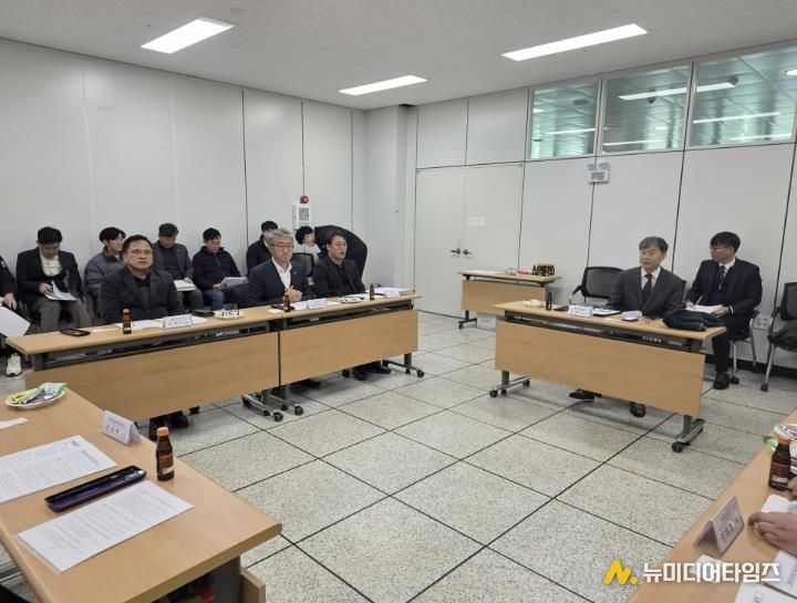 충주시, 활옥동굴 양성화 첫 공식 회의...관계기관 한자리에