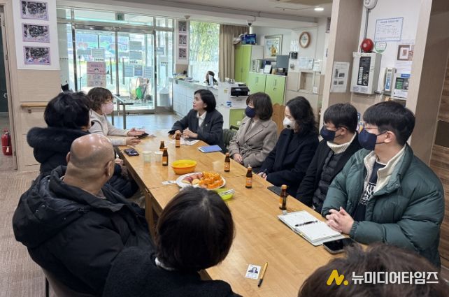 황세주 의원, 고색요양원 찾아 현장 민원 청취...복지 현장 목소리에 더욱 귀 기울일 것