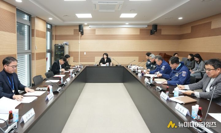 아산시의회 건설도시위원회, 모범운전자회와 간담회