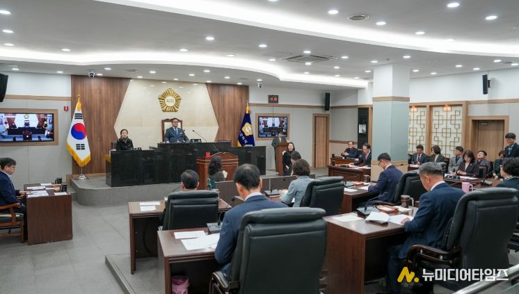 괴산군의회, 2026년 새해 첫 임시회 개회