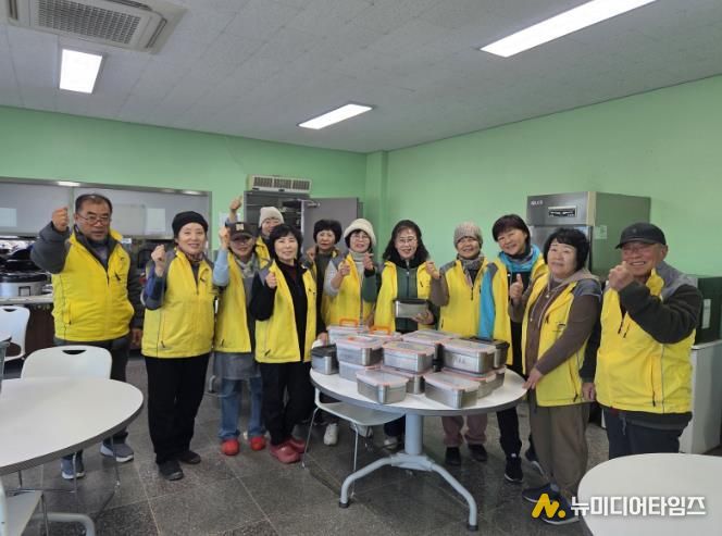 자원봉사 거점캠프 운영 활동-(돌봄서비스 밑반찬 지원)