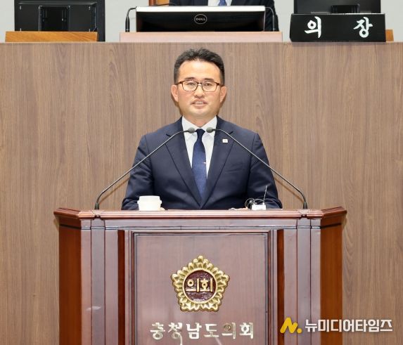 정의로운 전환을 위한 공공재생에너지기본법 제정 촉구 건의안 관련 자료사진 (안장헌 의원 대표발의)