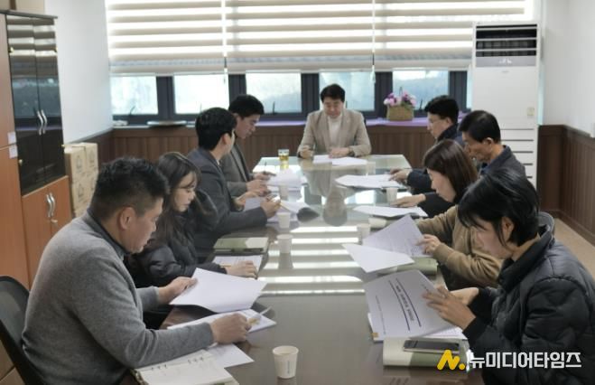 천안시체육회는 지난 20일 소회의실에서 ‘2026년 주요업무 보고회’를 개최했다.