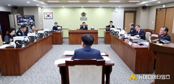 충청남도의회 행문위