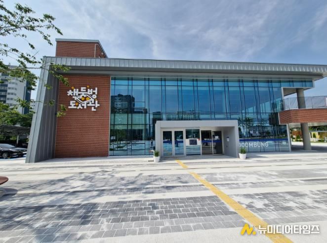 고성 ‘책둠벙도서관’ , 누적 방문객 5만 7천 명 돌파…지역 문화의 ‘새 이정표’