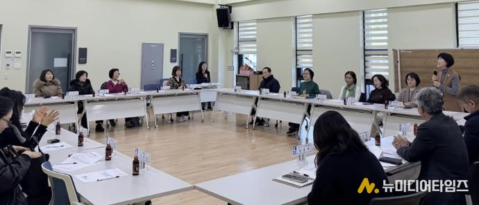 수원시 팔달구 고등동 주민자치회, 2026년도 주민자치센터 강사 간담회 개최