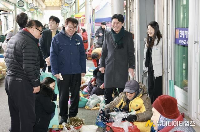 장보기 사진 및 환경정화 활동 사진