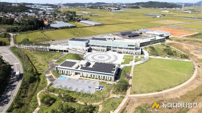 화성시 농업기술센터 상공 항공 촬영 사진