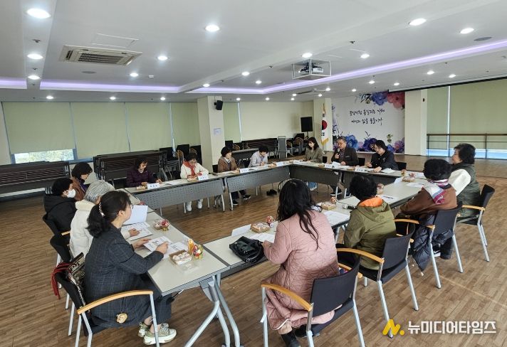 금산군 아이돌보미 집담회