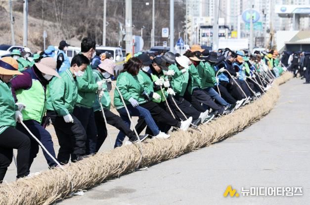 큰 줄 제작 현장
