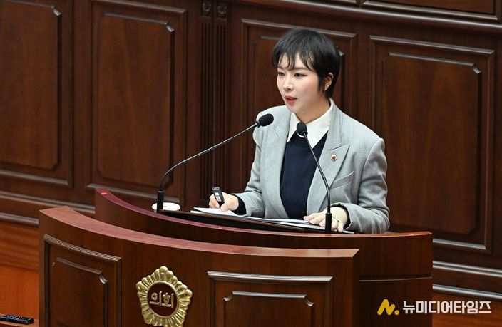 ㅊ부산광역시의회 행정문화위원회 서지연의원 (무소속, 비례대표)