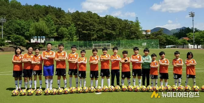 축구단 단체사진