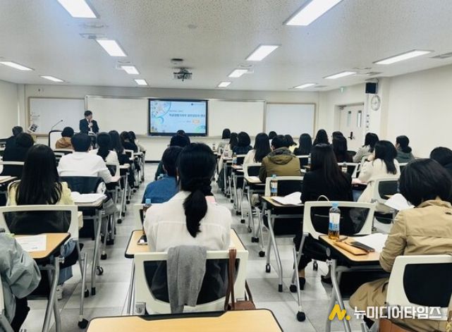 중학교 업무담당자 및 현장지원단 대상 실무 역량 강화 연수