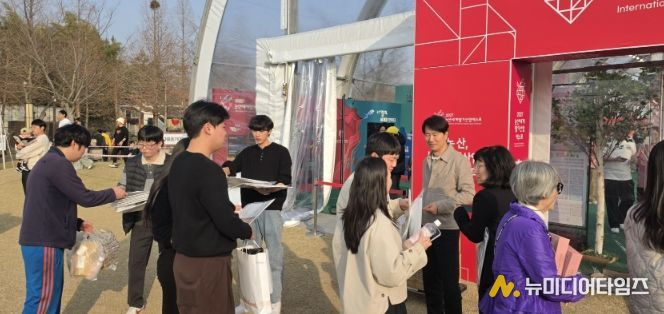 ‘딸기엑스포대로’ 등 도로명주소 홍보