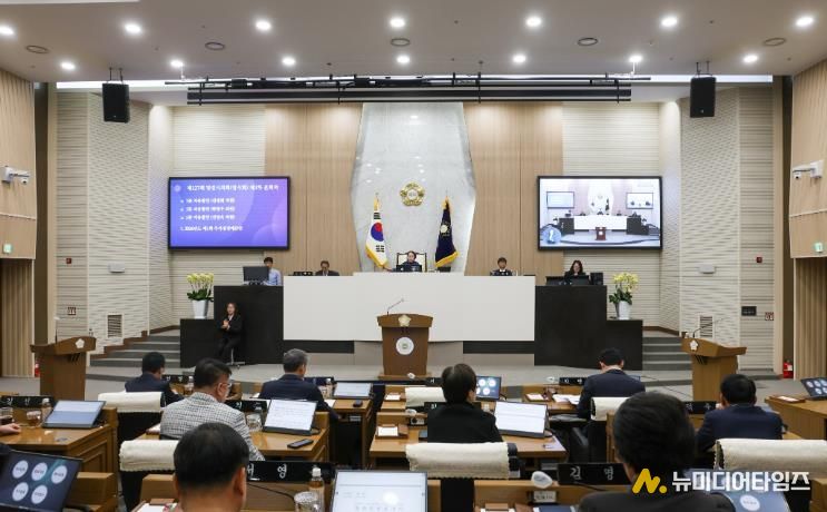 임시회 폐회 사진