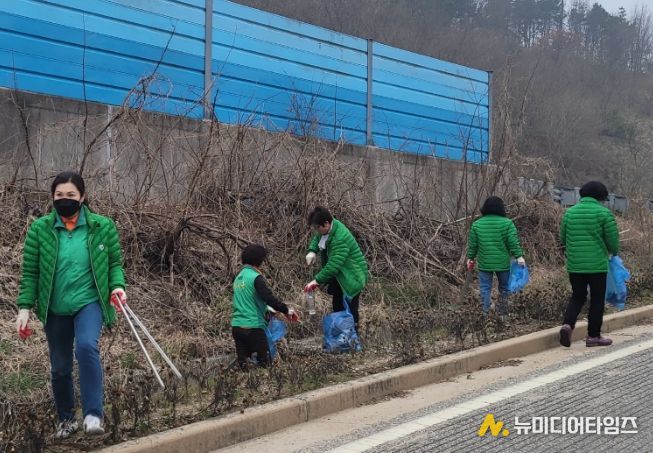 부여읍 새마을부녀회 환경정화 활동