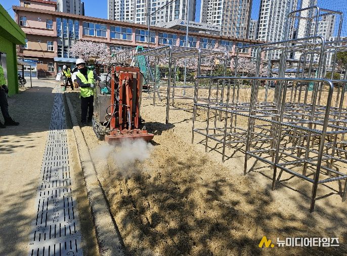 실외 어린이놀이시설 소독 지원