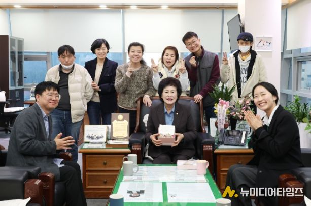 밀알복지관 의장님 쿠키 전달